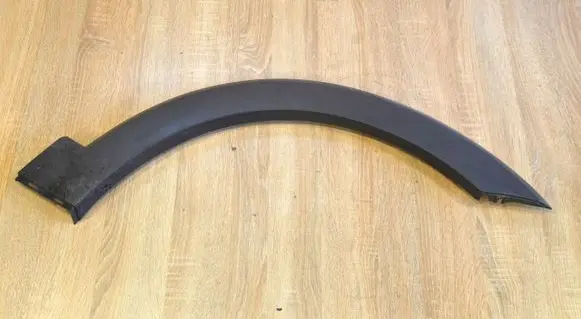 Chevrolet Captiva Front bumper splitter molding 