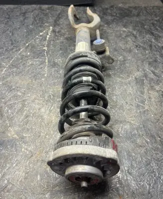BMW 5 F10 F11 Front shock absorber with coil spring 6789362 F10Y542BLX