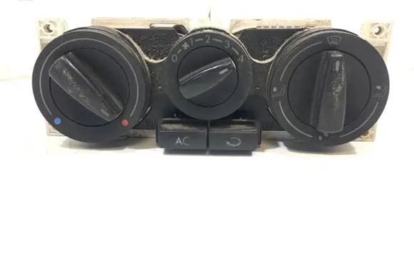 Volkswagen Golf IV Climate control unit 1J0820045F 901511210000 657637L11