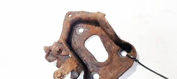 Opel Corsa D Bracket in trunk/boot 