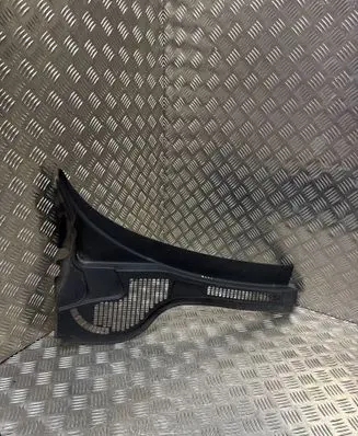 Wiper trim