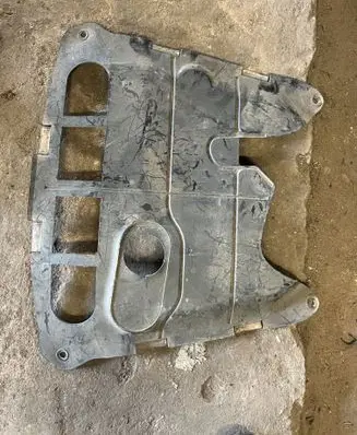 Renault Kangoo I Engine splash shield/under tray 6000073585