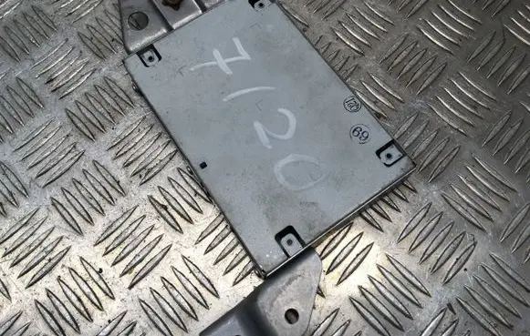 Toyota Prius (XW20) Other control units/modules 8601047030 13100014500101