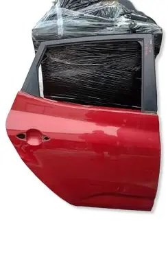 KIA Venga Rear door 