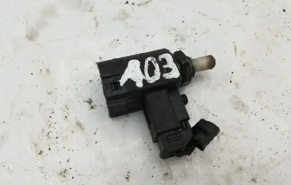 Clutch pedal sensor