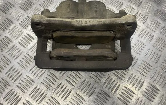 Mercedes-Benz X-class W470 Front brake caliper 82241H06