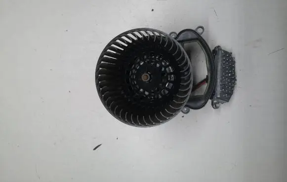 Renault Kadjar Heater fan/blower F1738 T911738