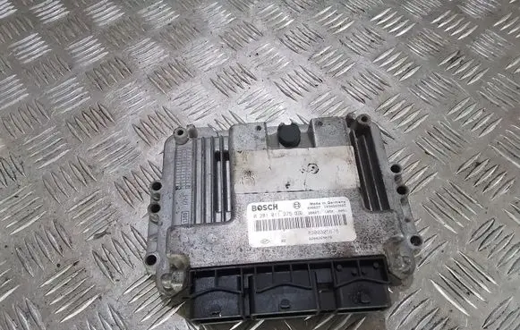Renault Scenic II - Grand scenic II Engine control unit/module 8200305678 0281011275