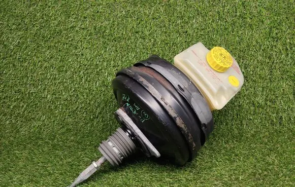 Volkswagen Phaeton Brake booster 3D1612105
