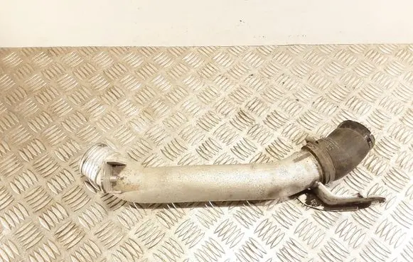 Volvo V40 Intercooler hose/pipe 31370060 31370189