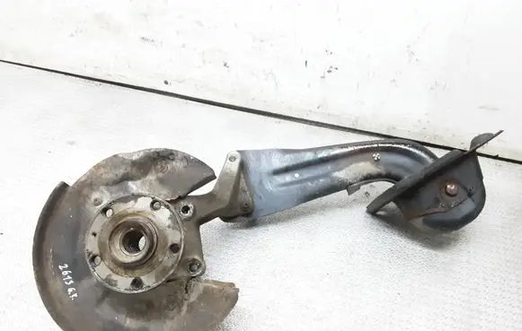 Skoda Yeti (5L) Rear wheel hub spindle/knuckle 