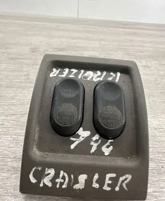 Chrysler PT Cruiser Electric window control switch 74677922 1421A 201L8A