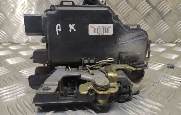 Seat Toledo II (1M) Front door lock 3B1837015Q