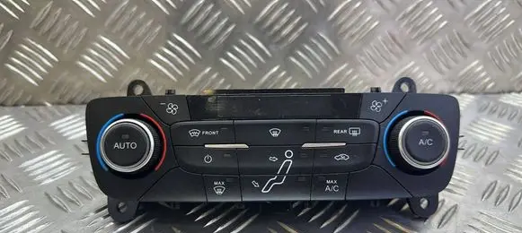 Ford Focus Interior fan control switch F1ET18C612BE