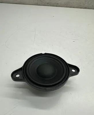 Mercedes-Benz CLS C218 AMG Front door high frequency speaker A2048205902