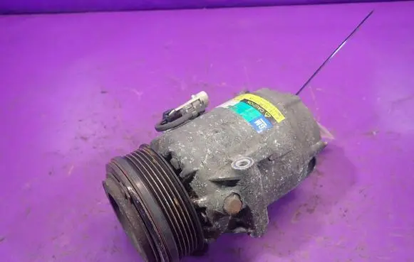 Opel Astra H Air conditioning (A/C) compressor (pump)