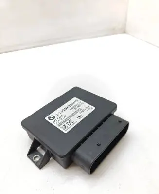 BMW 5 F10 F11 Rear brake EMF control unit/module 6858017