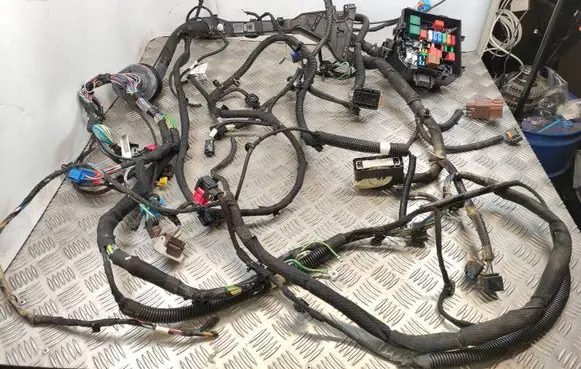 Citroen C4 III e-C4 Engine installation wiring loom 9837611380 93489150