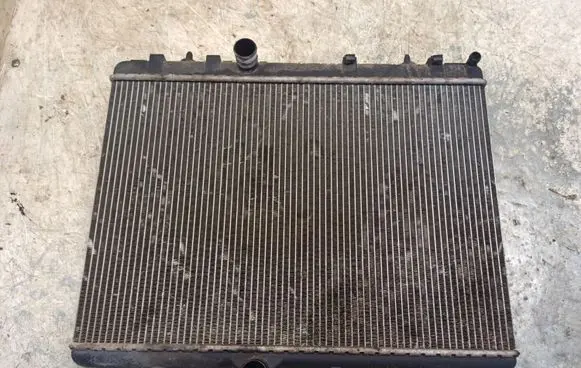 Citroen C4 I Coolant radiator