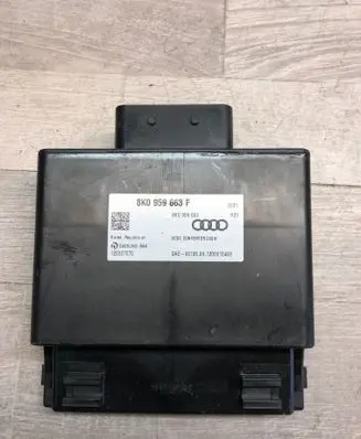 Audi A6 C7 Voltage converter/converter module 8K0959663F 8K0959663 120007070