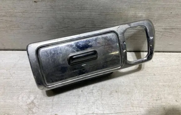 Bentley Mulsanne Rear door ashtray 