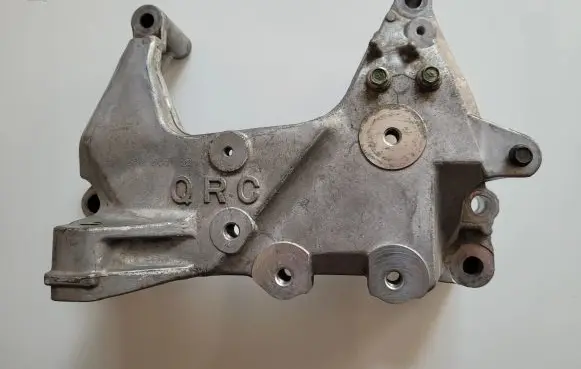 Nissan Rogue Engine mounting bracket 112314BA0B 112314BA0A
