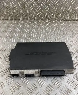 Audi Q7 4L Sound amplifier 4L0035223J