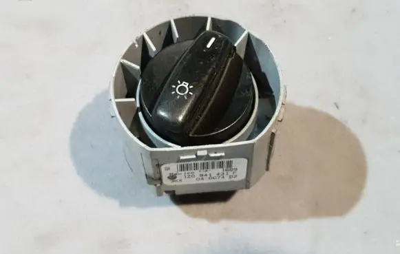 Skoda Octavia Mk2 (1Z) Light switch 1Z0941431F