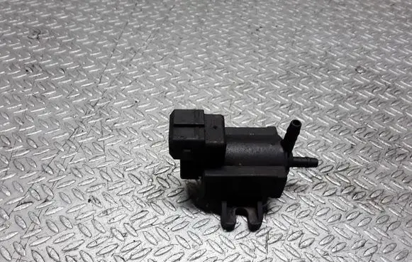 Opel Meriva A Vacuum valve 72244800