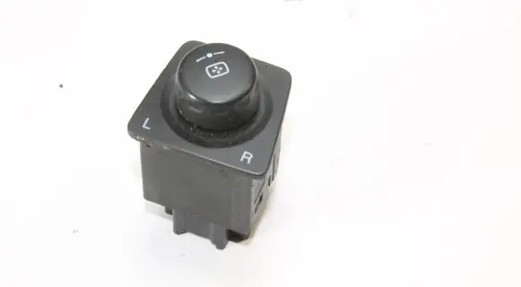 Opel Antara Wing mirror switch 201004238