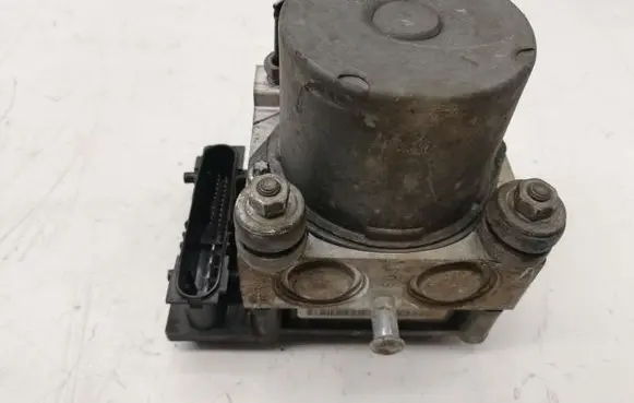 Nissan Qashqai ABS Pump 0265800609