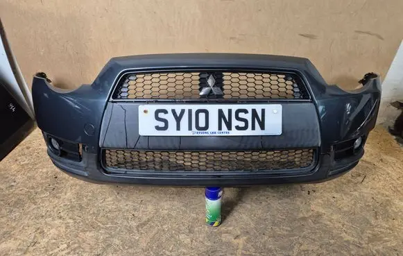 Mitsubishi Colt Front bumper