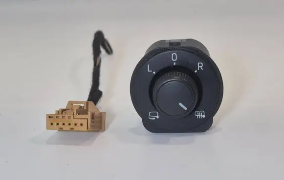 Skoda Superb B8 (3V) Wing mirror switch 3V0959565C B22818