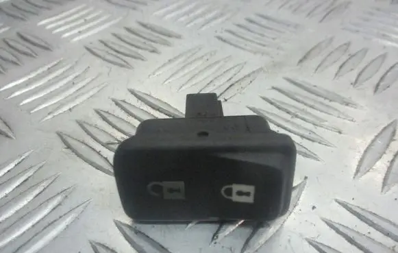 Volvo V50 Central locking switch button 