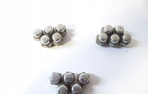 Nissan Qashqai+2 Nuts/bolts 40224V5510