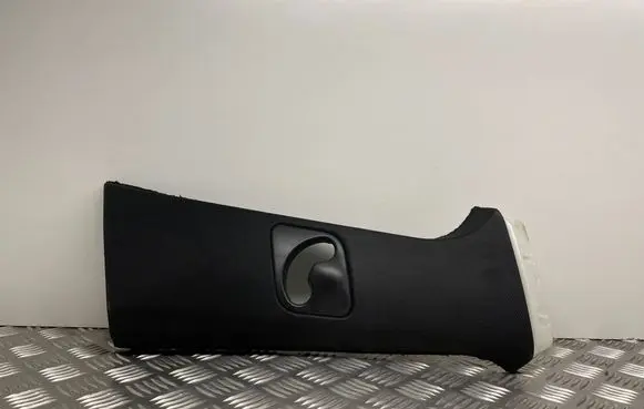 BMW X5 F15 (B) pillar trim (top) 7284708