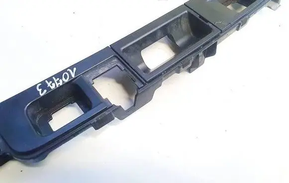 Mazda CX-30 Trunk door license plate light bar dfr550854