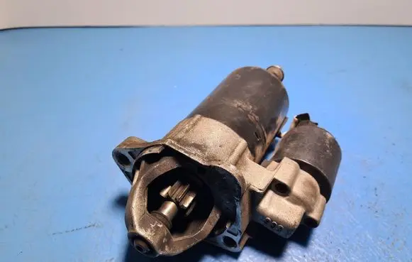 Skoda Superb B5 (3U) Starter motor 06B911023