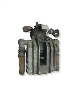 Volkswagen PASSAT B5 Rear brake caliper 