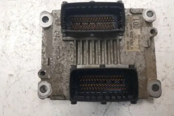 Fiat Punto (188) Engine control unit/module ECU 0261206546