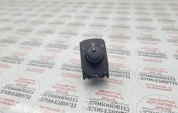 Volkswagen Touareg I Wing mirror switch 7L6959565D