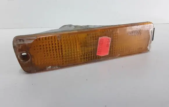 Volkswagen Golf II Front indicator light