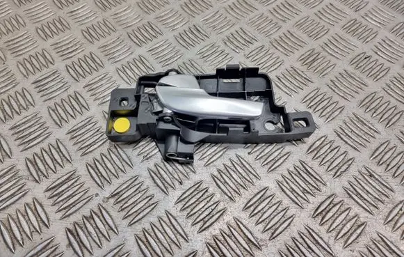 Rear door interior handle