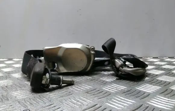 Nissan Pathfinder R51 Front seatbelt 7P1350P