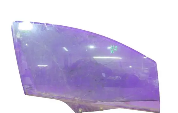 Mercedes-Benz E C207 W207 Front door window glass four-door 