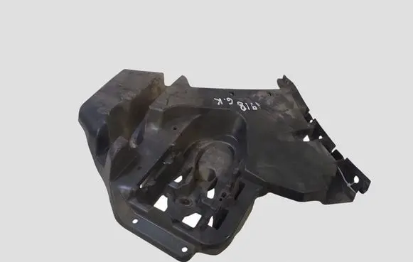 Volvo V40 Cross country Rear bumper mounting bracket 31395103