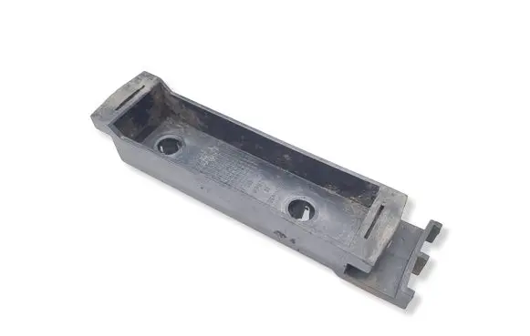 Mercedes-Benz Sprinter W901 W902 W903 W904 Front bumper mounting bracket 9018850014