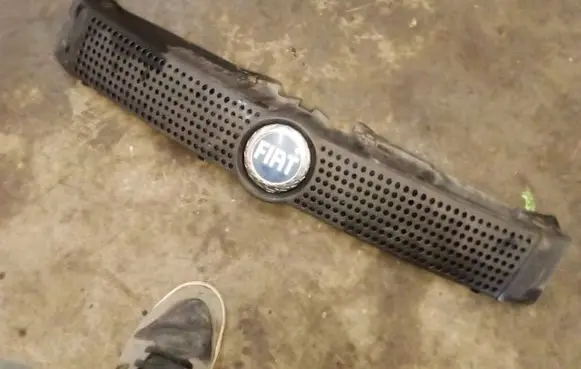 Fiat Panda II Front grill 735314236
