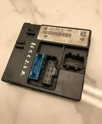Audi A6 S6 C6 4F Comfort/convenience module 4F0907289E5 5DK00876220 4F0910289E