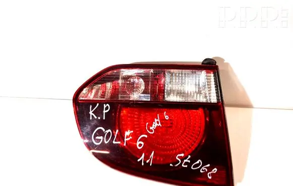 Volkswagen Golf VI Tailgate rear/tail lights 5K0945093AA